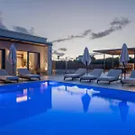 Olive Hill Villa, By Hellocrete