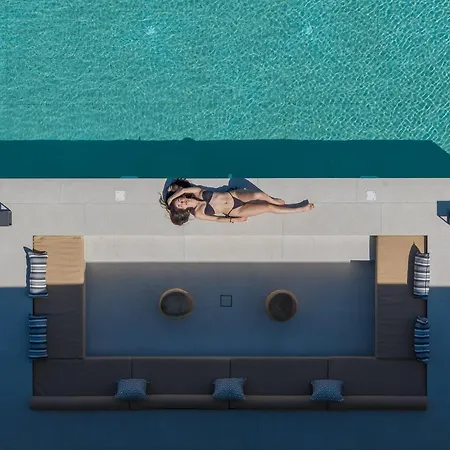 Villa Olive Hill Villa, By Hellocrete Rétino