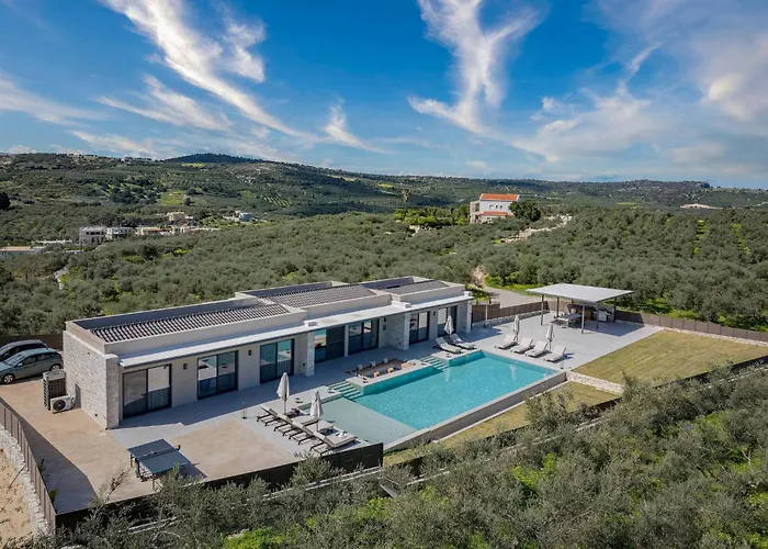 Olive Hill Villa, By Hellocrete Villa Rétino