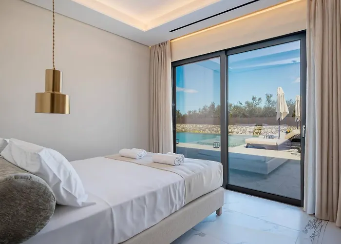 Olive Hill Villa, By Hellocrete * Rethymno