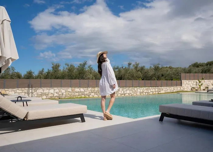 Villa Olive Hill Villa, By Hellocrete *