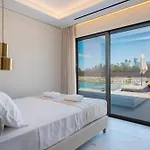 Olive Hill Villa, By Hellocrete * ريثيمنو